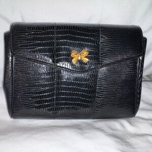 VTG Meyers Black Croc-Embossed Bow Accent Clutch